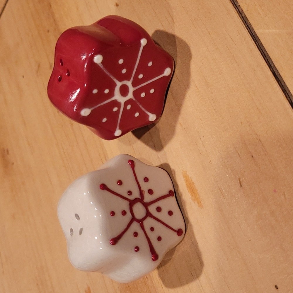 Festive Xmas Candy salt & pepper shakers